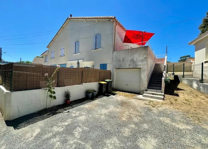 Demi Maison Avec Terrasse Et Jardin 3 6 Pers 公寓 鲁瓦扬