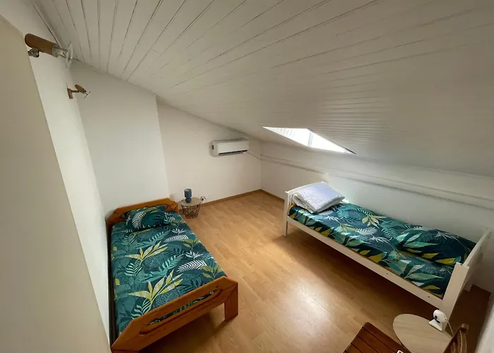 Demi Maison Avec Terrasse Et Jardin 3 6 Pers Lejlighed